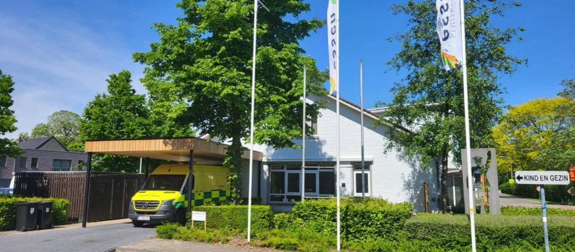ambulance carport